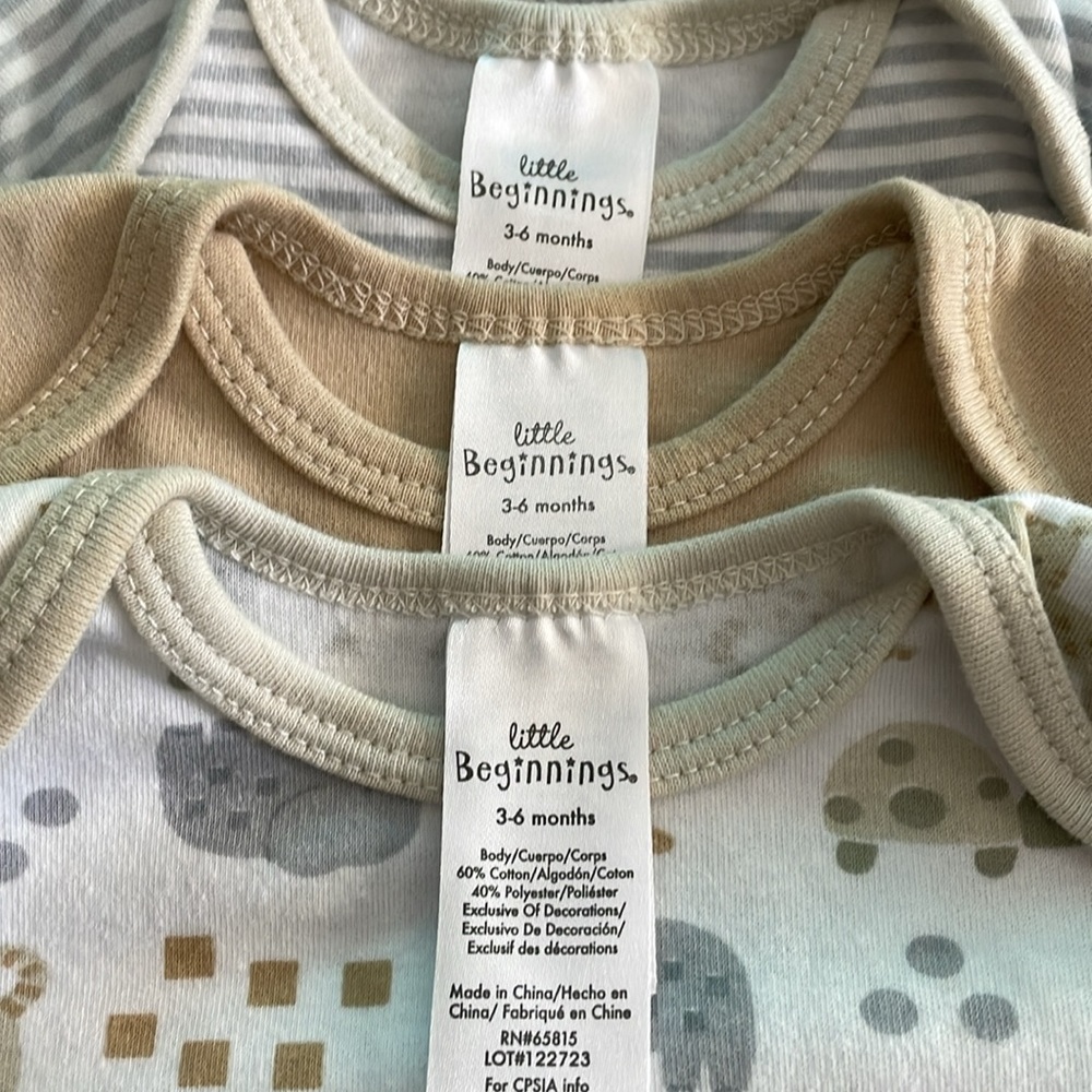 Set of 3- Baby onesies - Picture 5 of 5